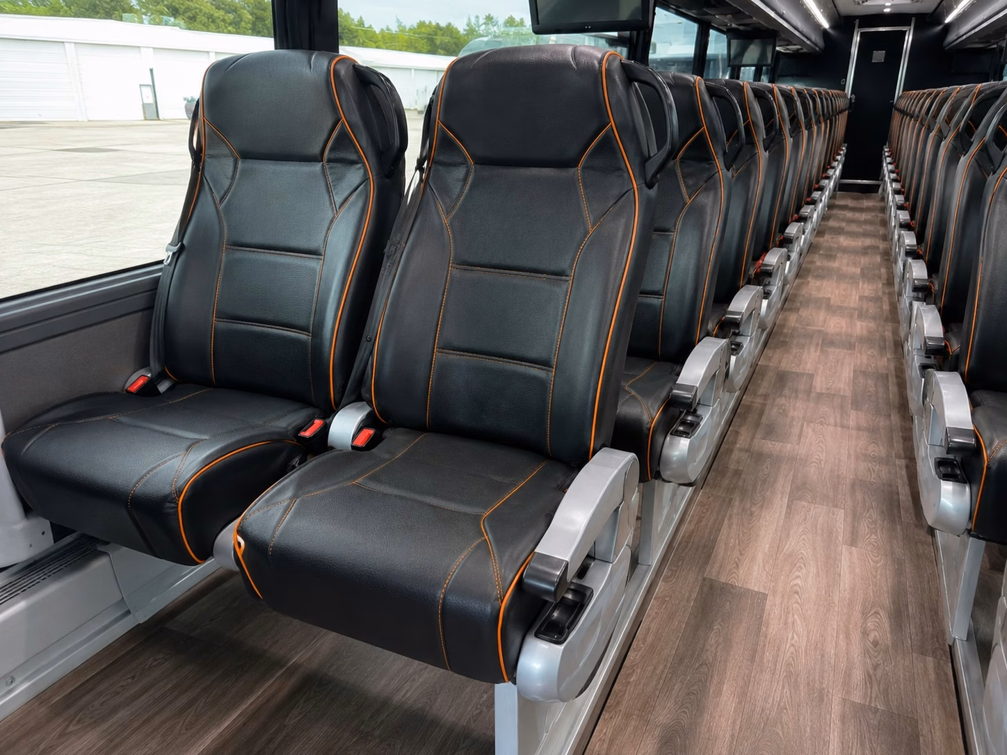 game day shuttle buses to lincoln financial field and wells fargo center in philadelphia
