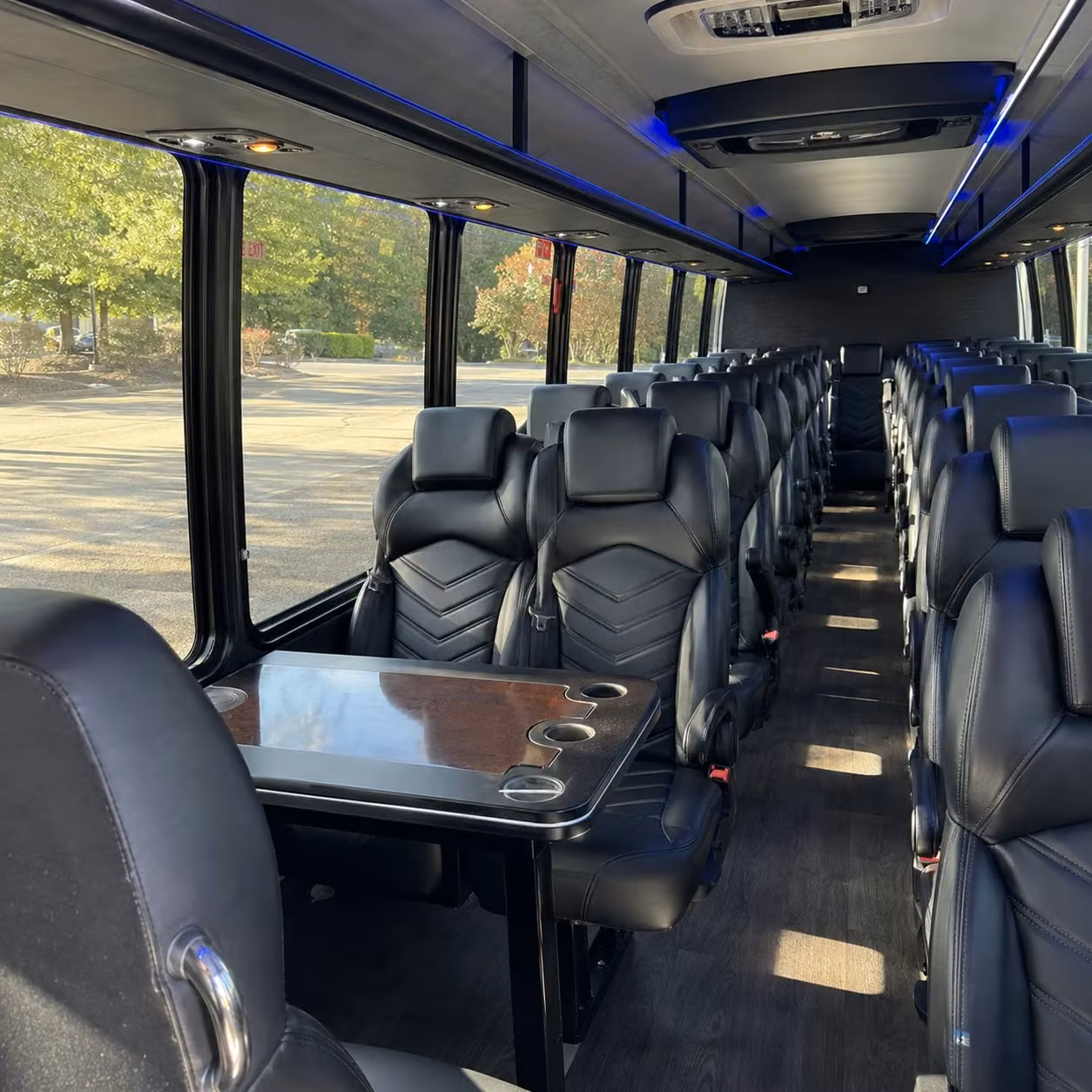 hamilton 35 passenger minibus rental