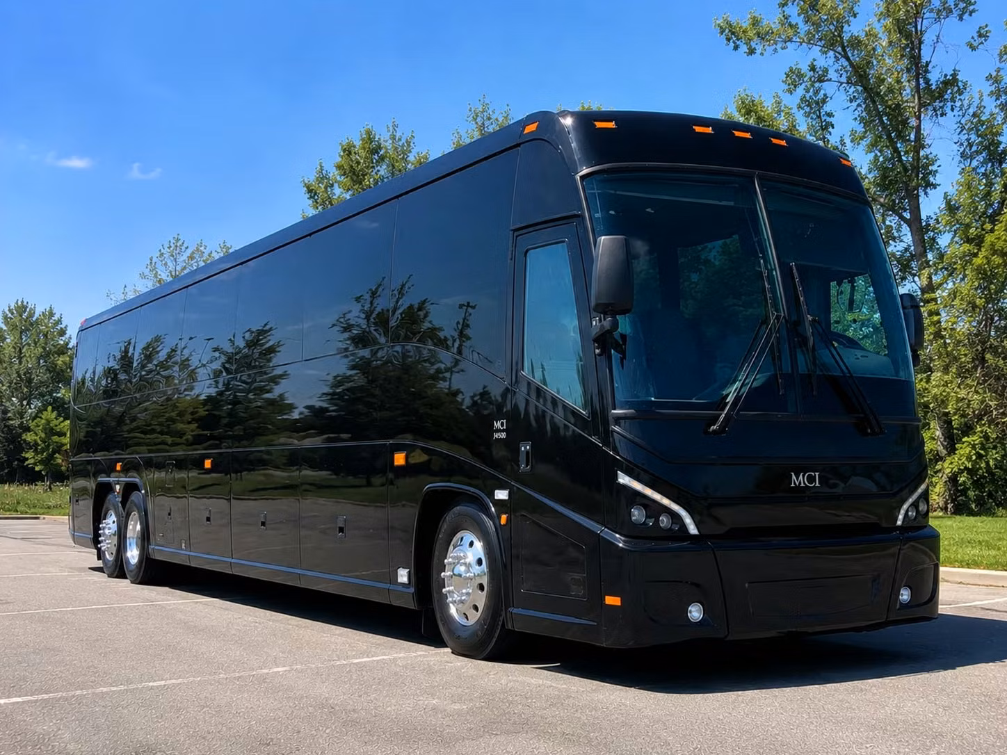 hamilton charter bus rentals for school field trips