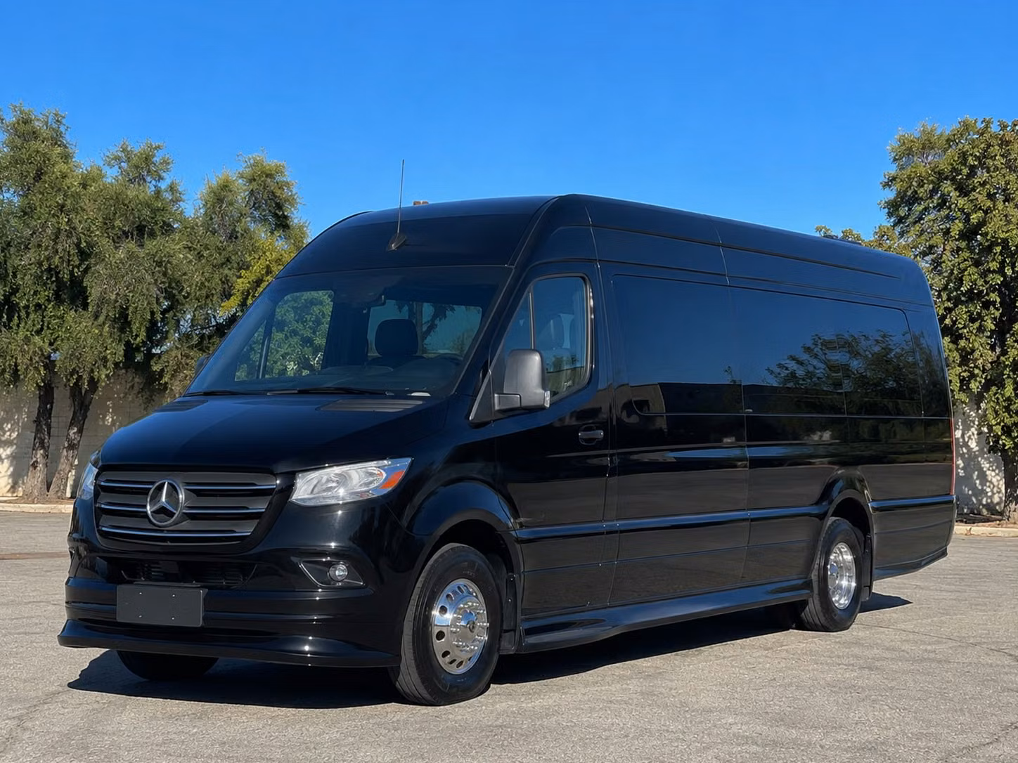 transportation serving hamilton and nearby cities